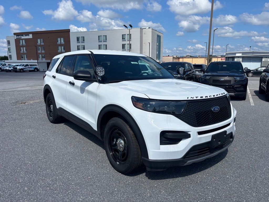 2026 Ford Explorer Utility Police Interceptor - Photo 1