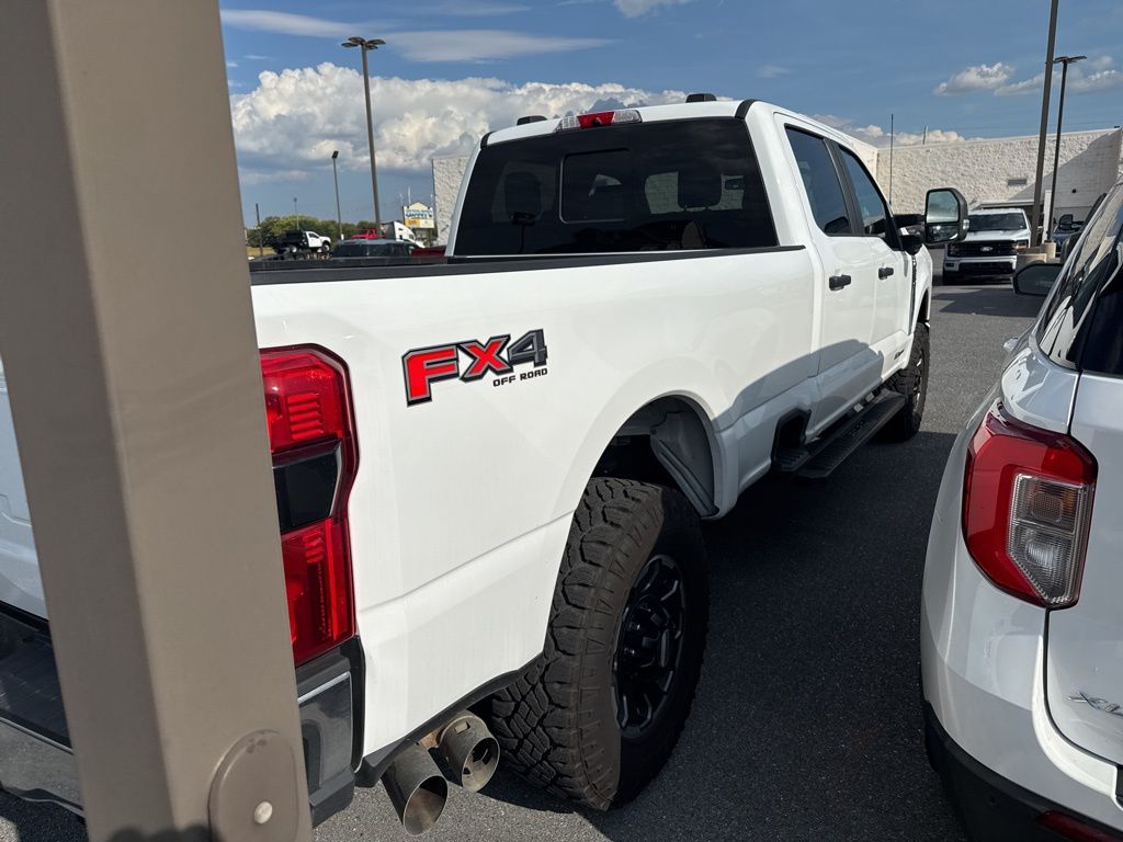 2023 Ford F-250 XL photo 4