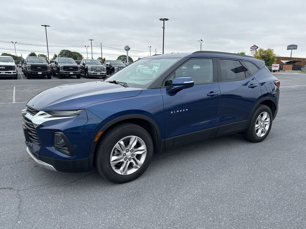 2022 Chevrolet Blazer 2LT photo 2