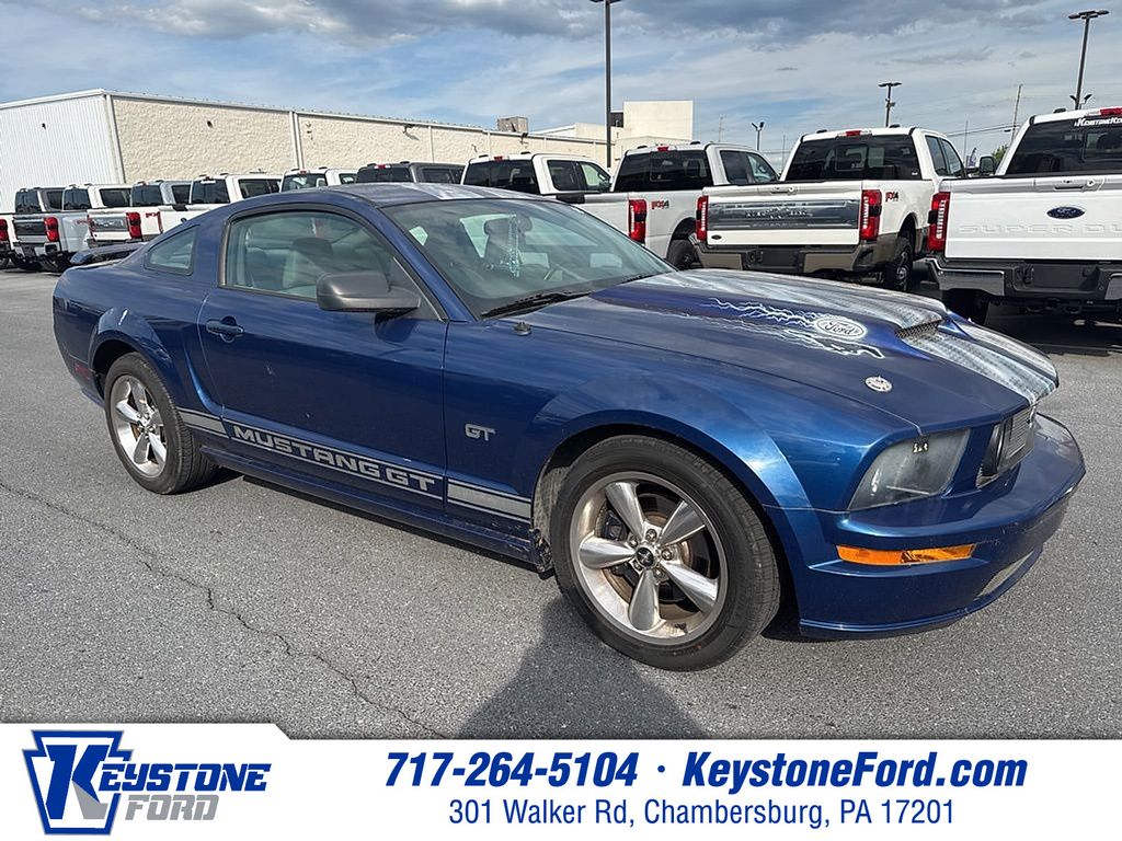 2006 Ford Mustang's photo