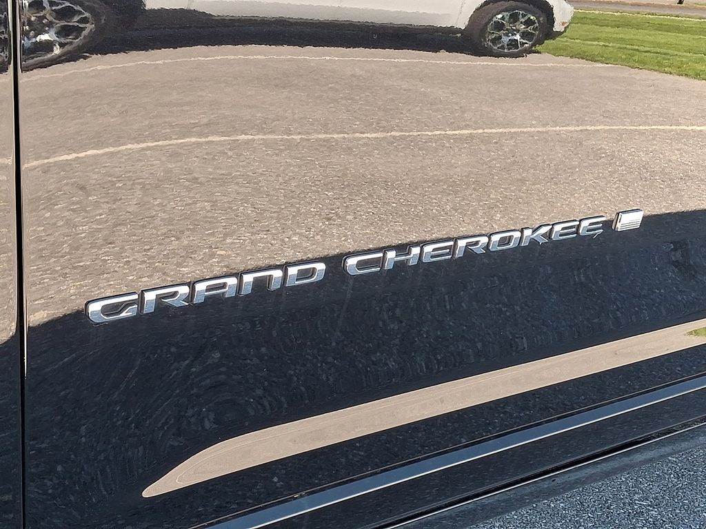 2024 Jeep Grand Cherokee Overland - Photo 33