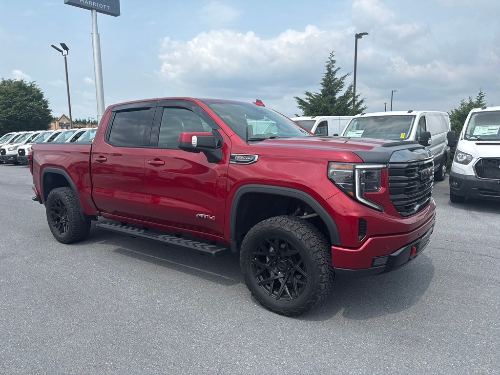 2023 GMC Sierra 1500 AT4
