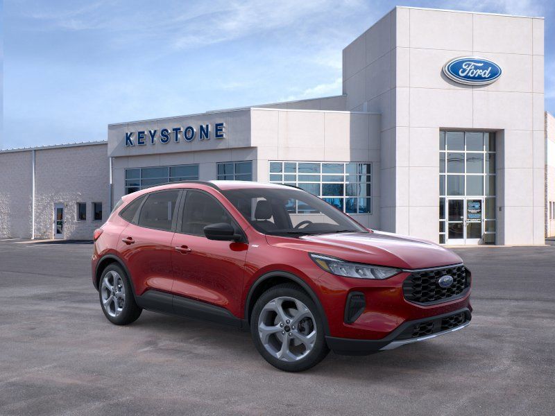 2026 Ford Escape ST-Line AWD's photo