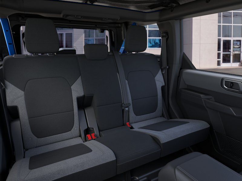 2025 Ford Bronco 4-Door Base - Photo 11