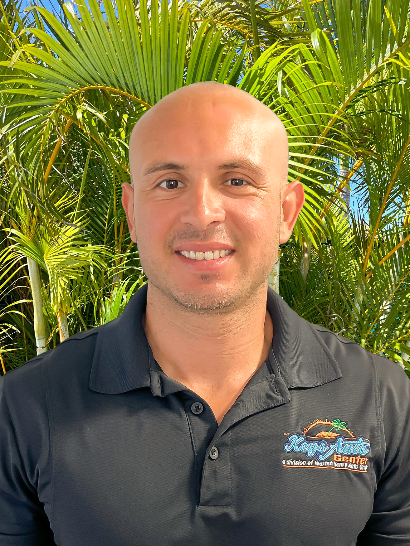 Staff member Fernando Castillo from 37c452eb37a7