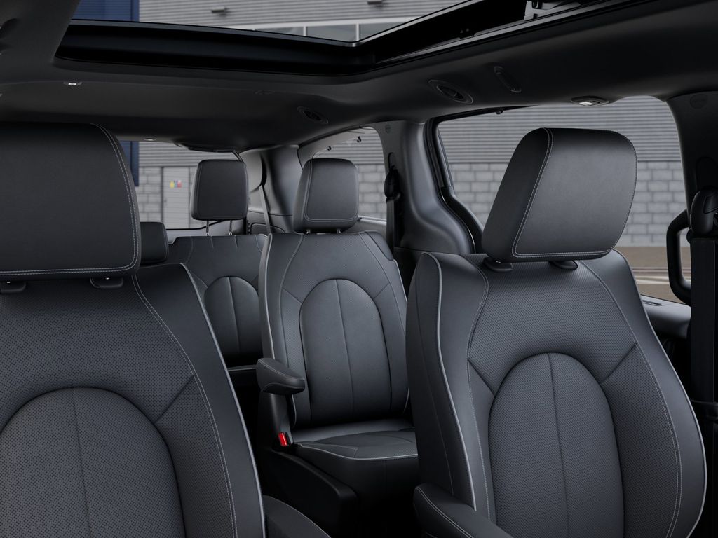 2026 Chrysler Pacifica Limited - Photo 26