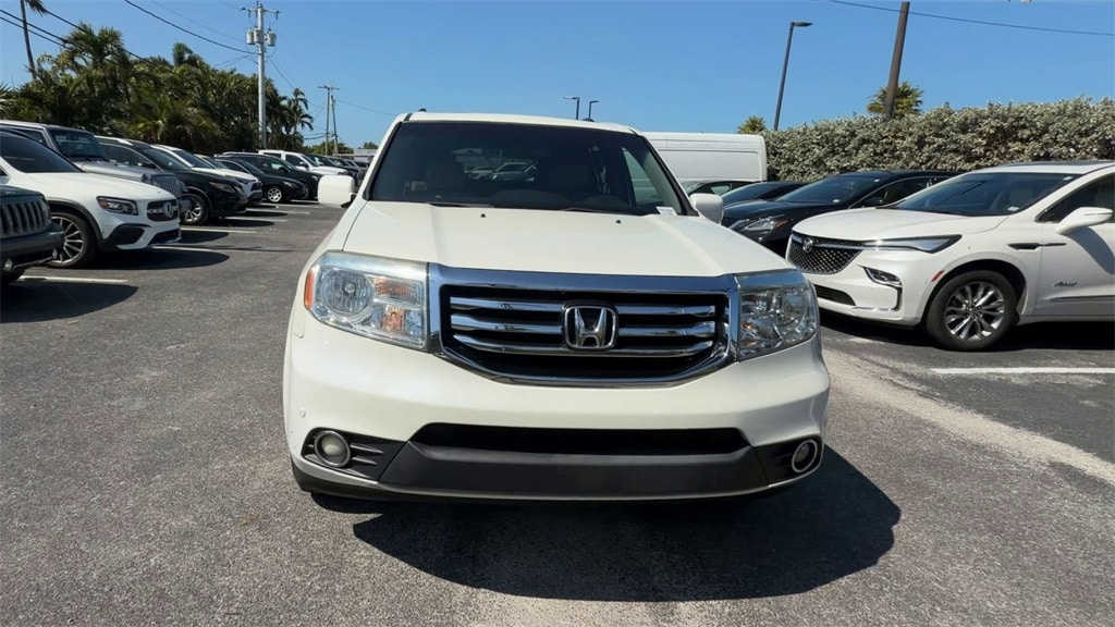 Used 2015 Honda Pilot Touring FWD SUV