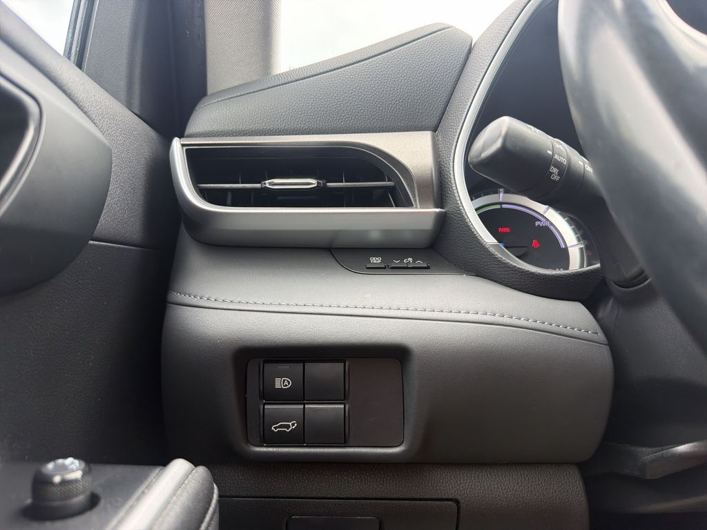 2023 Toyota Highlander XLE - Photo 24