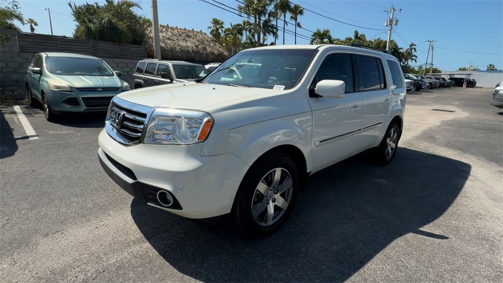 Used 2015 Honda Pilot Touring FWD SUV