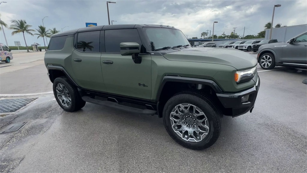 Used 2025 GMC HUMMER EV 3X with VIN 1GKB0RDC1SU109827 for sale in Key West, FL