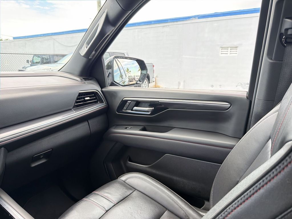 2025 Chevrolet Tahoe RST - Photo 11