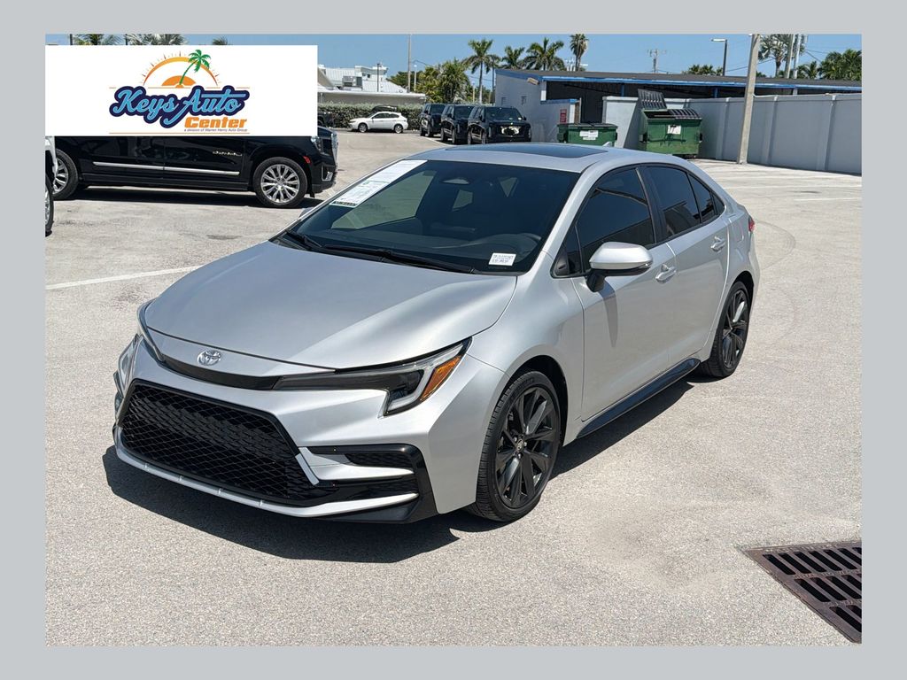 2023 Toyota Corolla SE Sedan