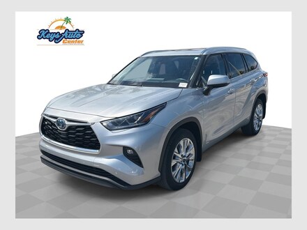 2023 Toyota Highlander Hybrid Limited SUV
