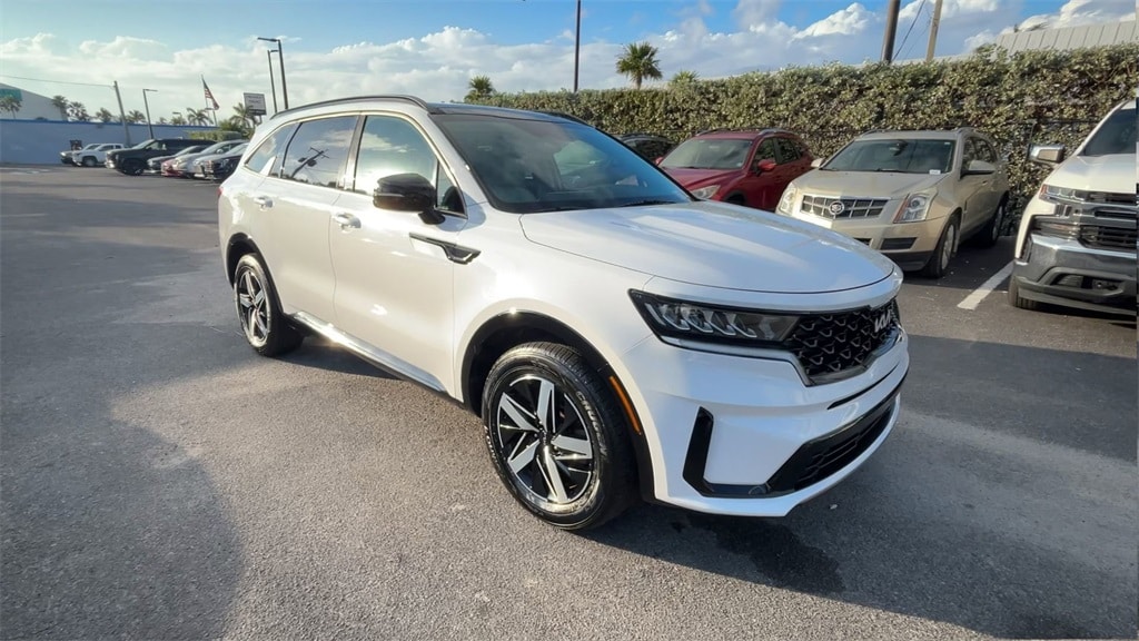 Used 2022 Kia Sorento S SUV