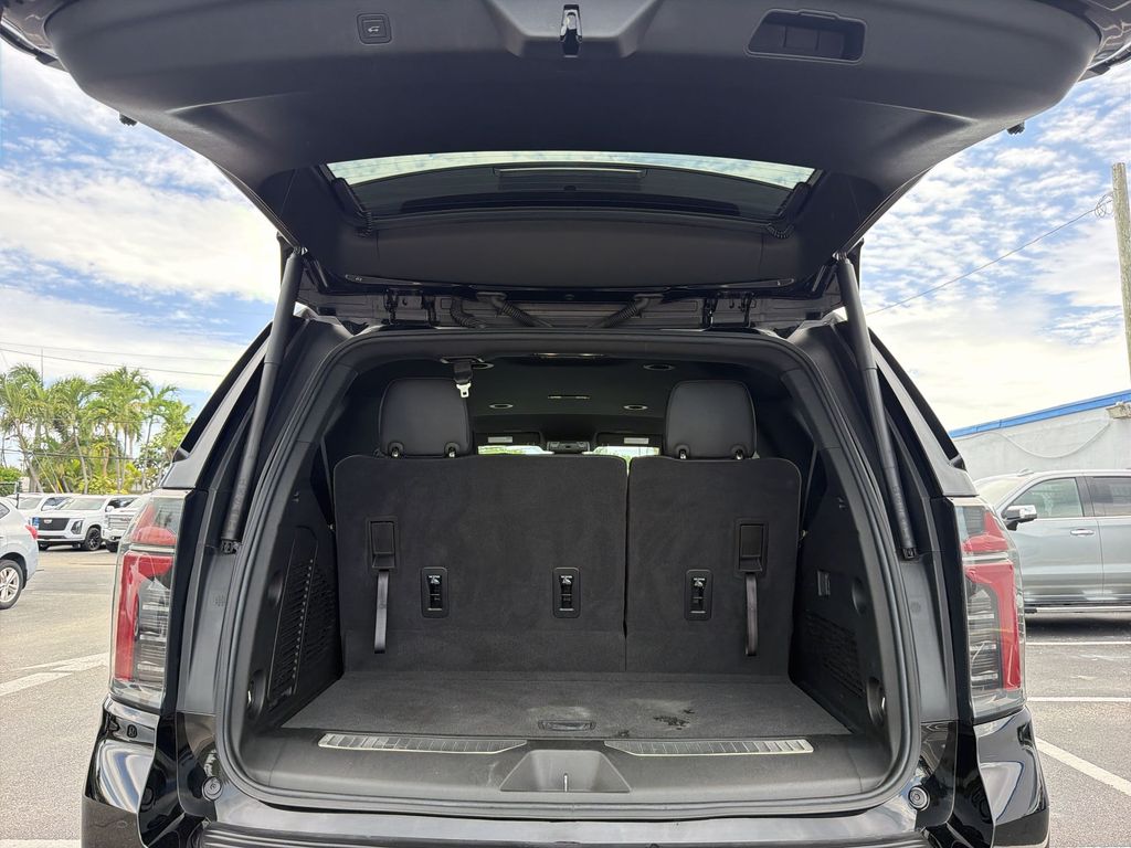 2025 Chevrolet Tahoe RST - Photo 32