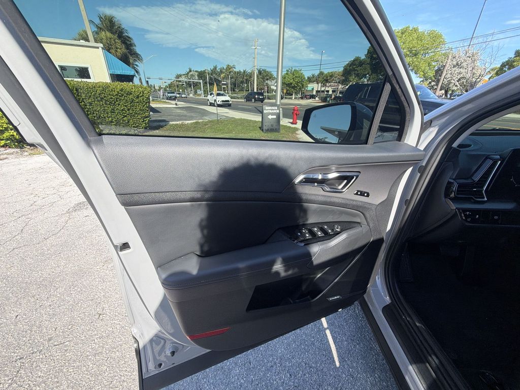 2025 Kia Sportage SX Prestige - Photo 28