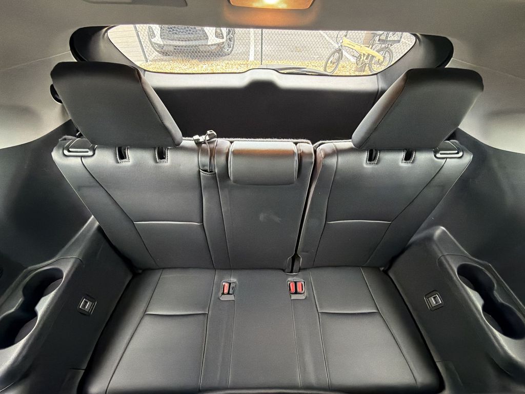2023 Toyota Highlander XLE - Photo 42