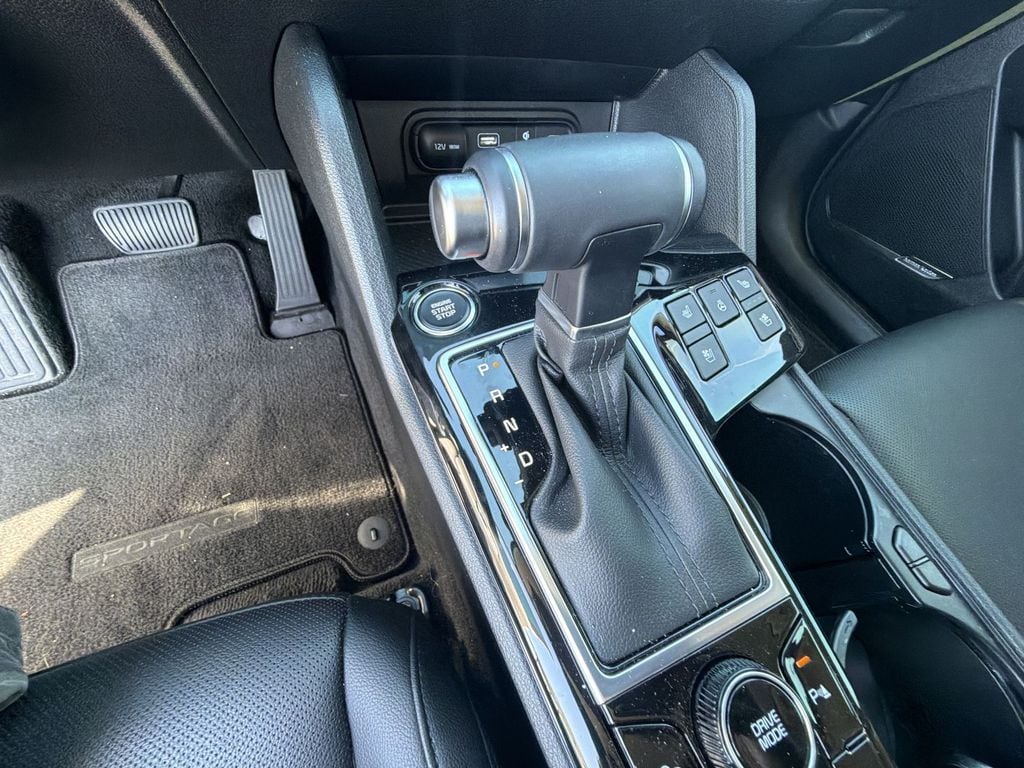 2025 Kia Sportage SX Prestige - Photo 21