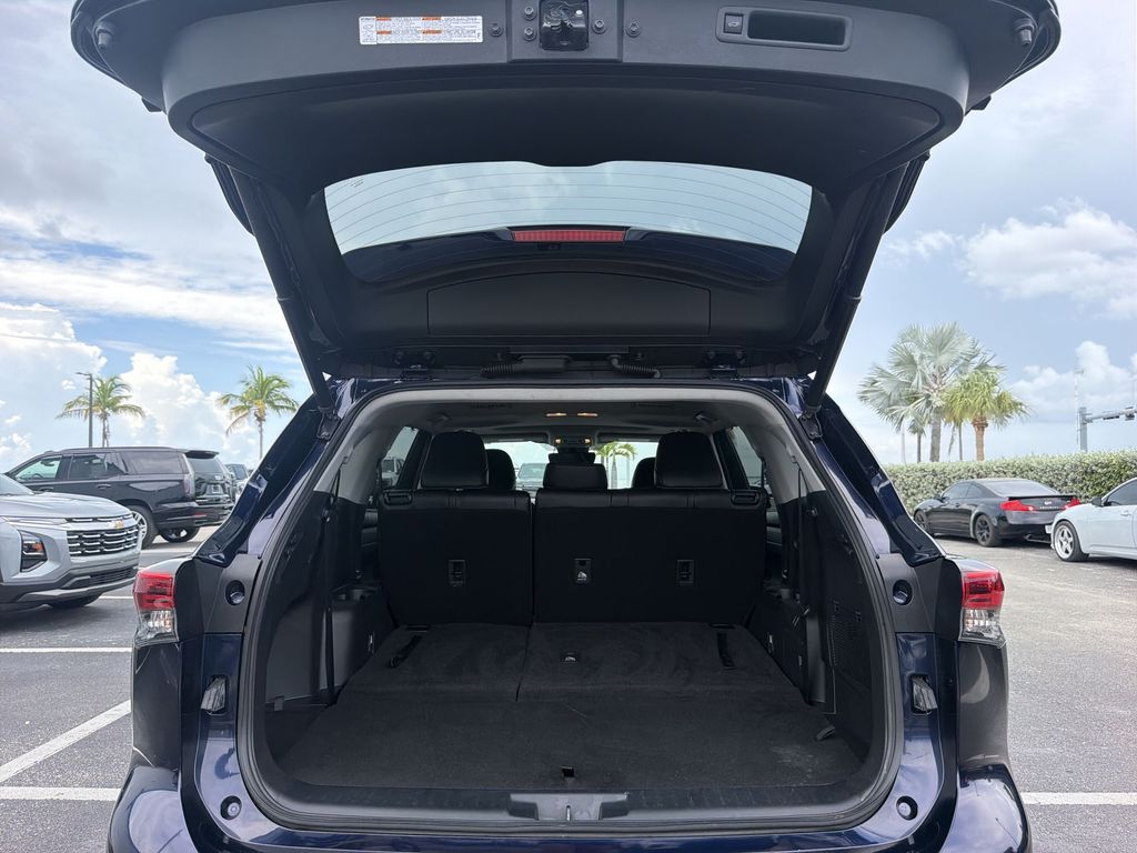 2023 Toyota Highlander XLE - Photo 33