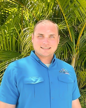 Staff member Alex Iakovchuk from 50bef6b43921