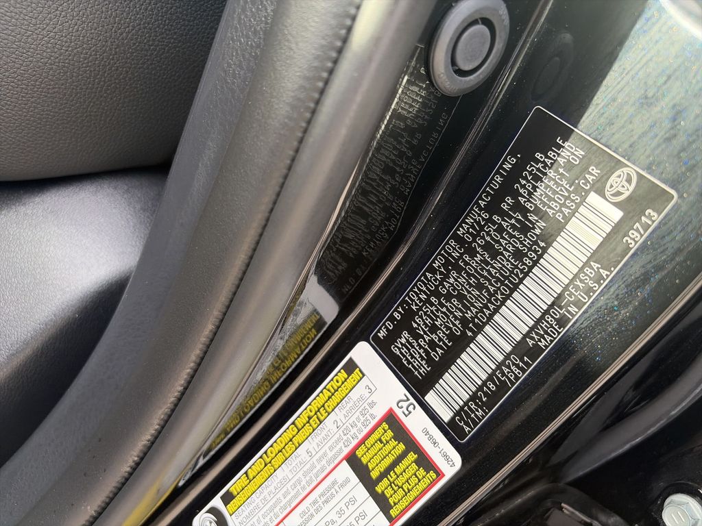 2026 Toyota Camry SE - Photo 41