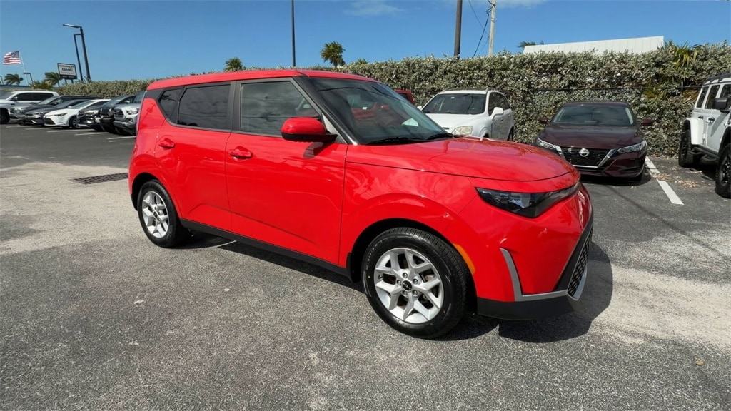 Used 2024 Kia Soul S with VIN KNDJ23AU6R7224220 for sale in Key West, FL