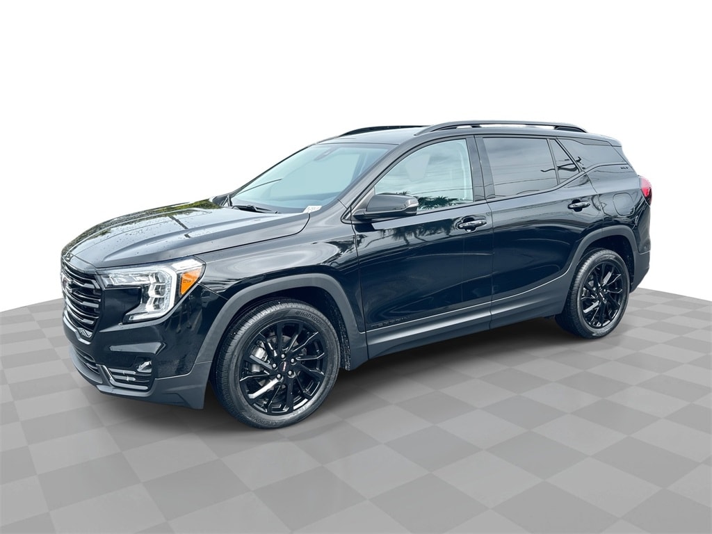 2024 GMC Terrain SLT's photo
