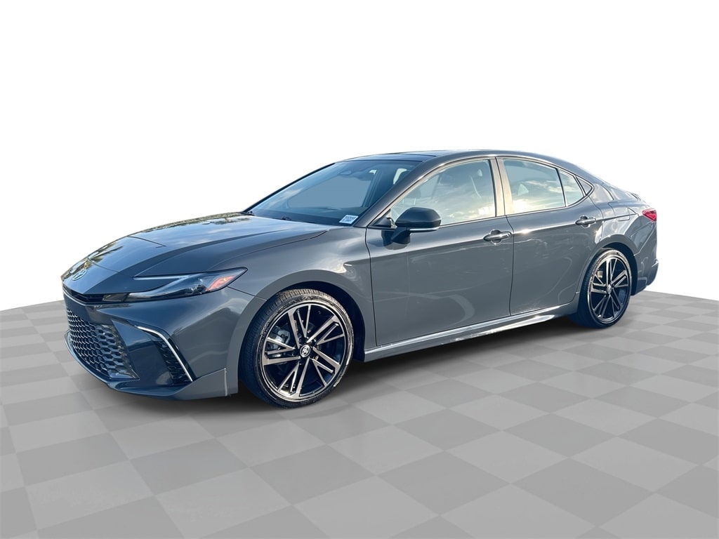 2025 Toyota Camry XSE's photo