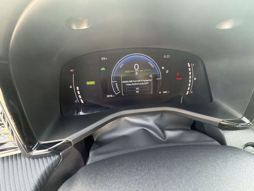 2026 Toyota Camry SE - Photo 17