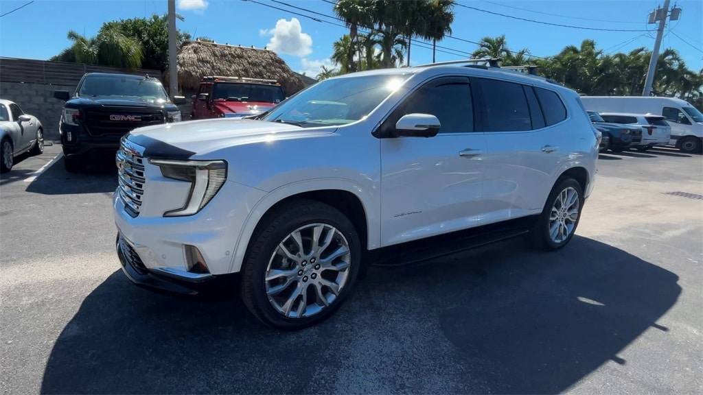Used 2025 GMC Acadia Denali SUV