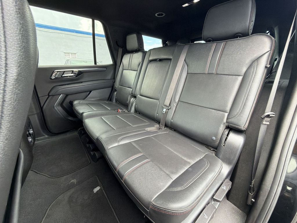2025 Chevrolet Tahoe RST - Photo 31