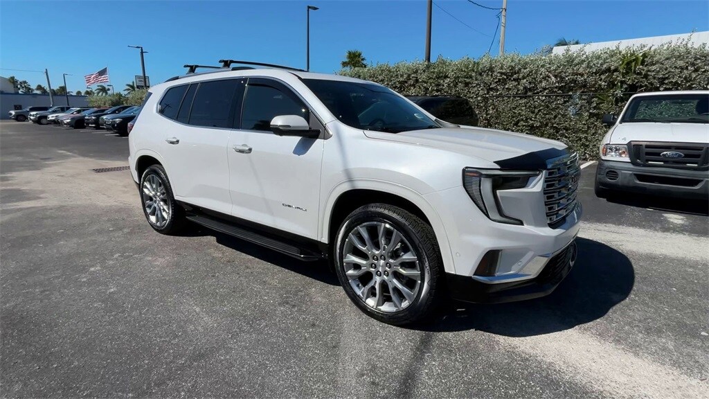 Used 2025 GMC Acadia Denali SUV