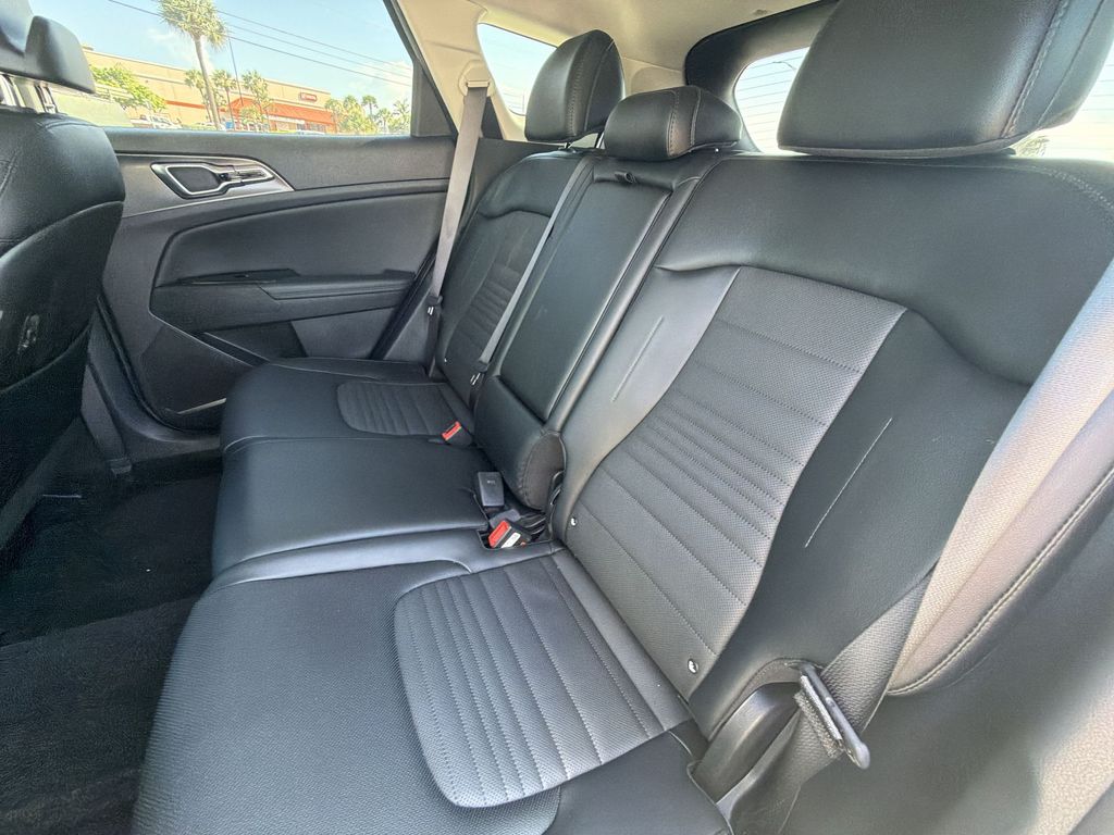 2025 Kia Sportage SX Prestige - Photo 31