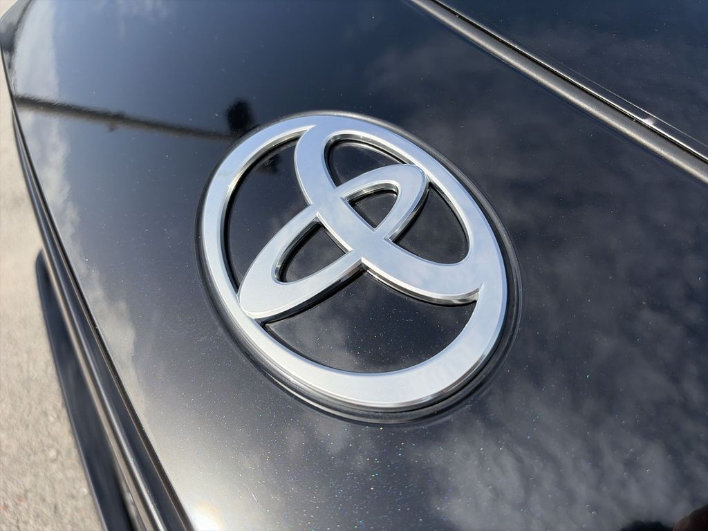 2026 Toyota Camry SE - Photo 38