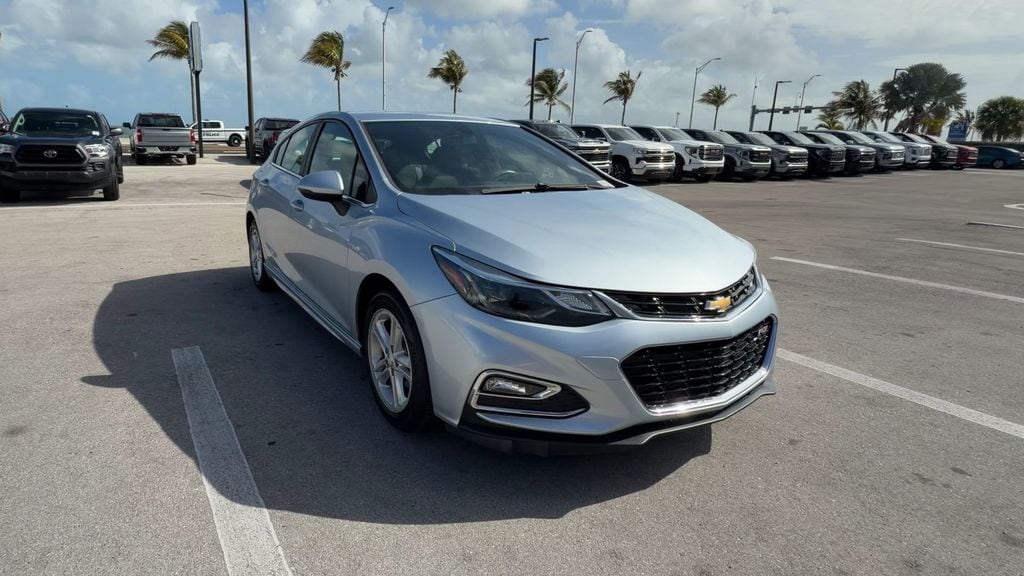 Used 2017 Chevrolet Cruze LT with VIN 3G1BE6SM1HS593670 for sale in Key West, FL