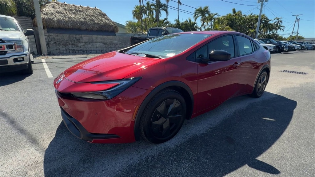 Used 2025 Toyota Prius LE Hatchback