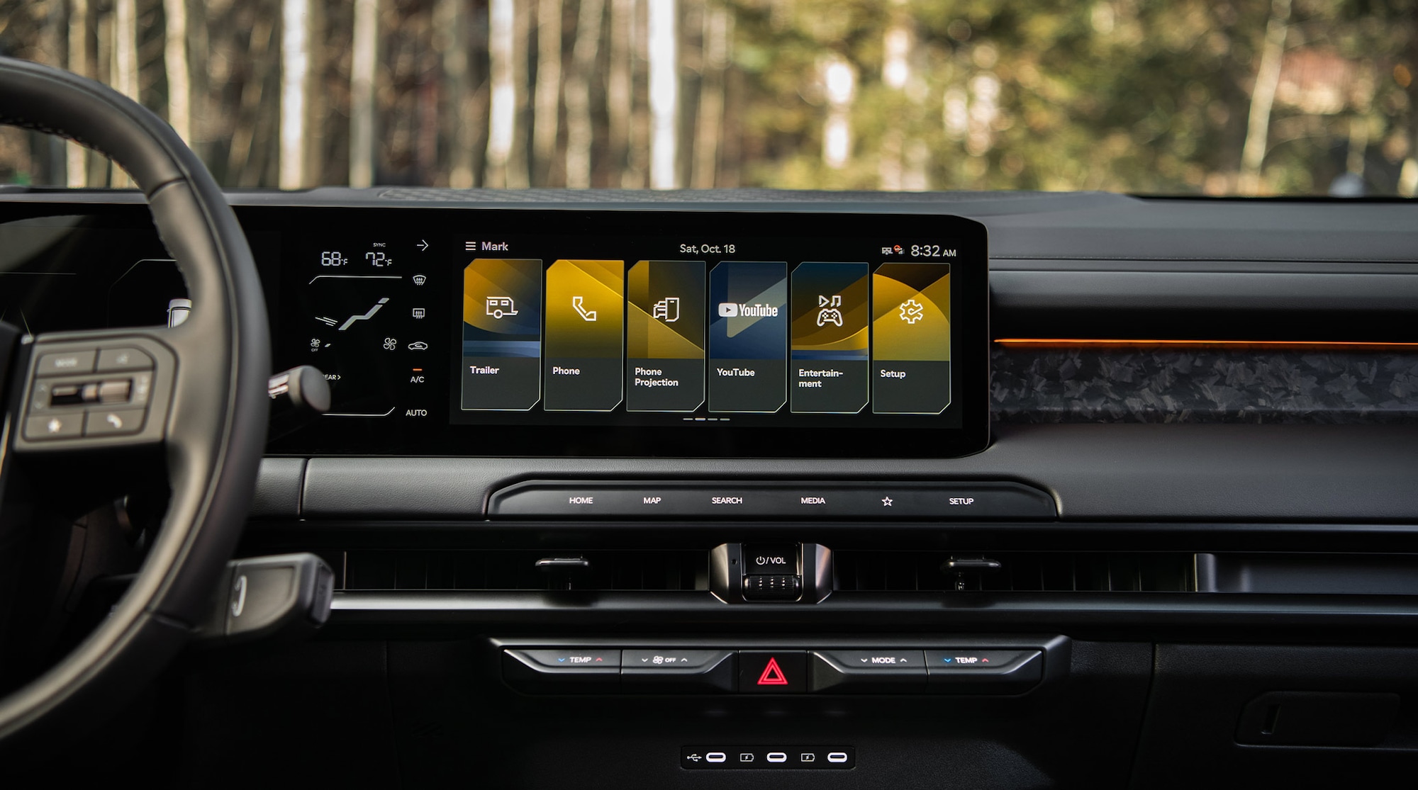 X-Pro SX Prestige shown with a 12.3-in. touchscreen display w/ Navigation, 5-in. climate display, and intuitive buttons for instant access to climate control.<sup>4</sup>