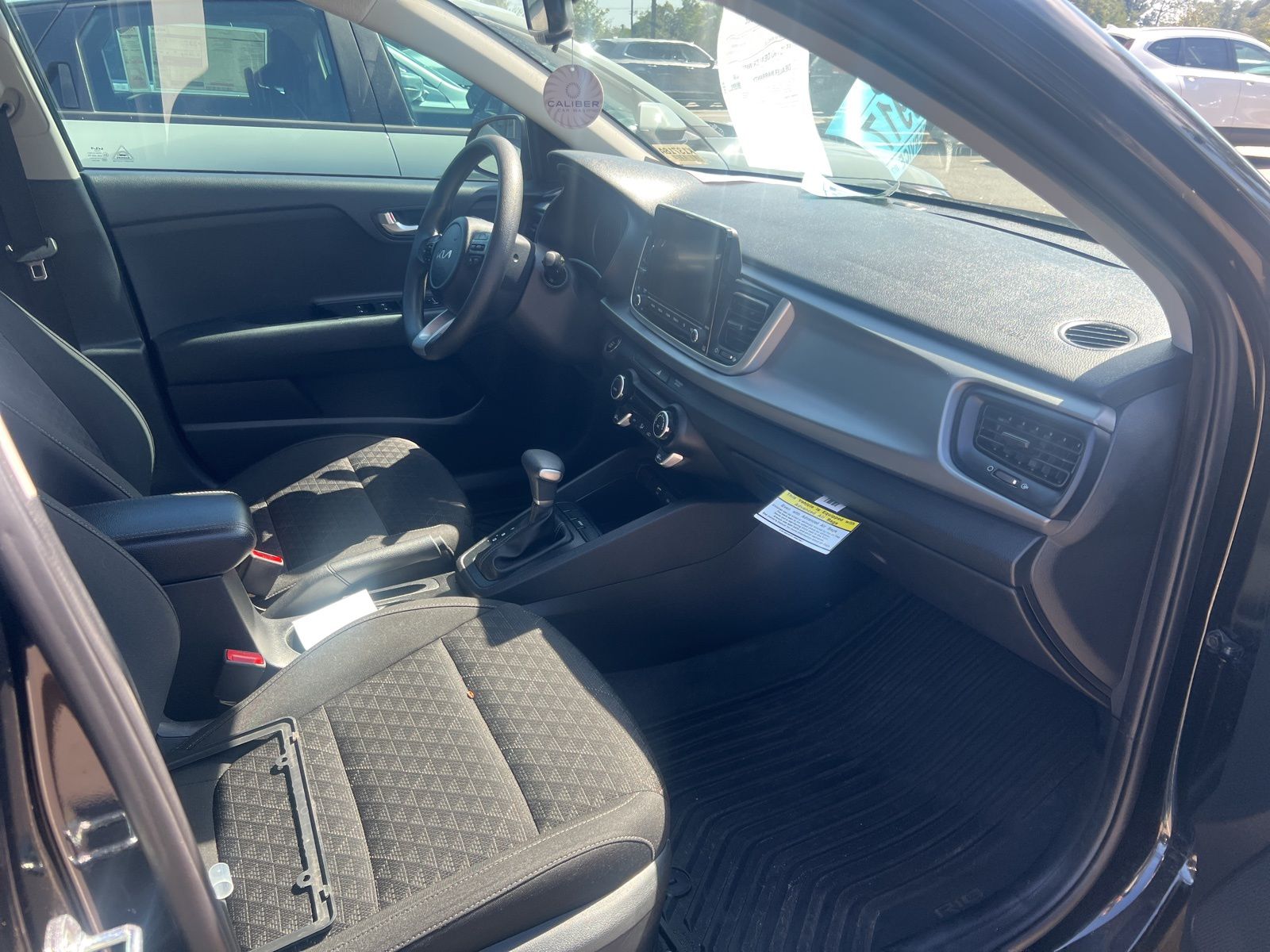 2023 Kia Rio S photo 3
