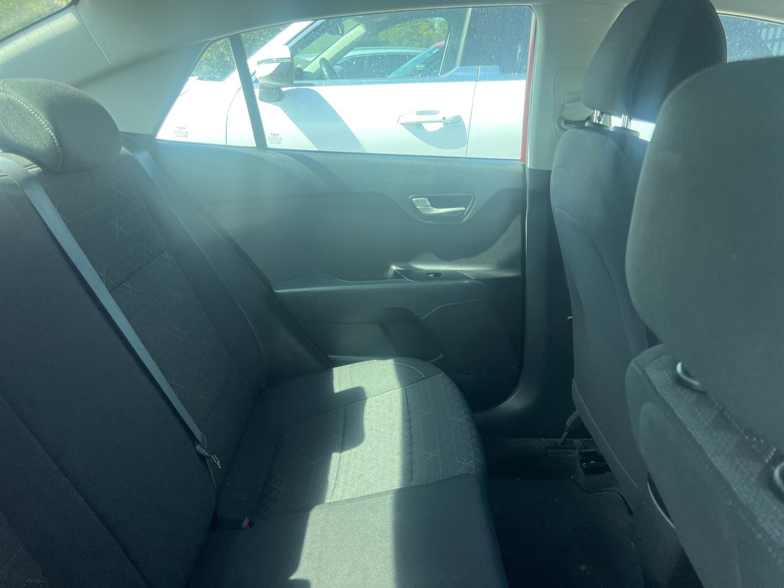 2022 Kia Rio LX S photo 4