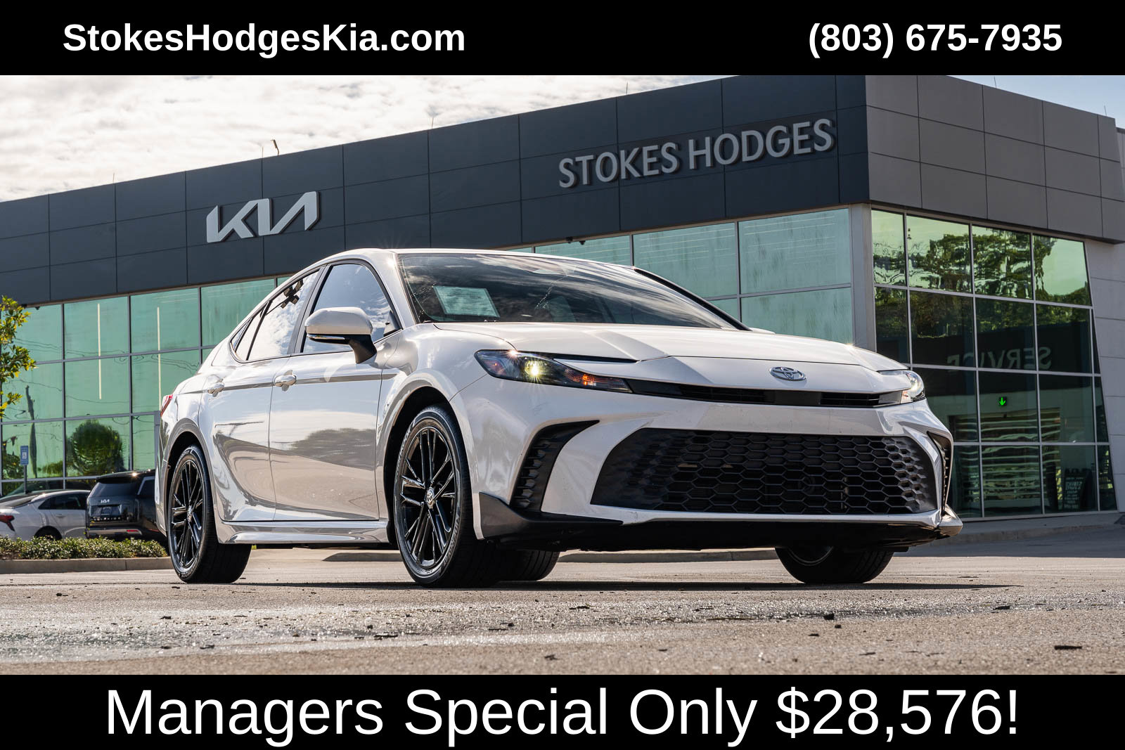 2025 Toyota Camry SE