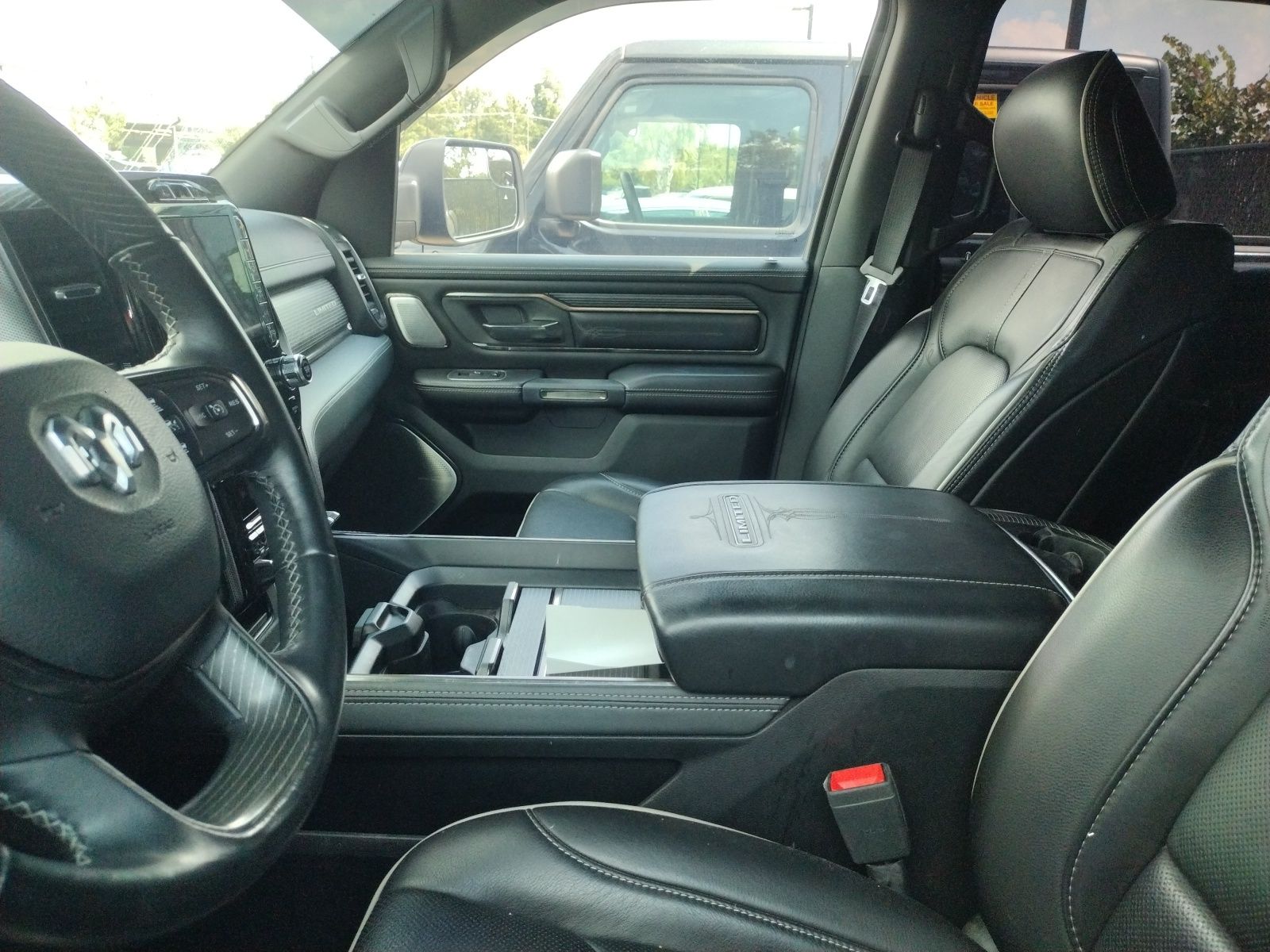 2021 Ram 1500 Limited photo 4