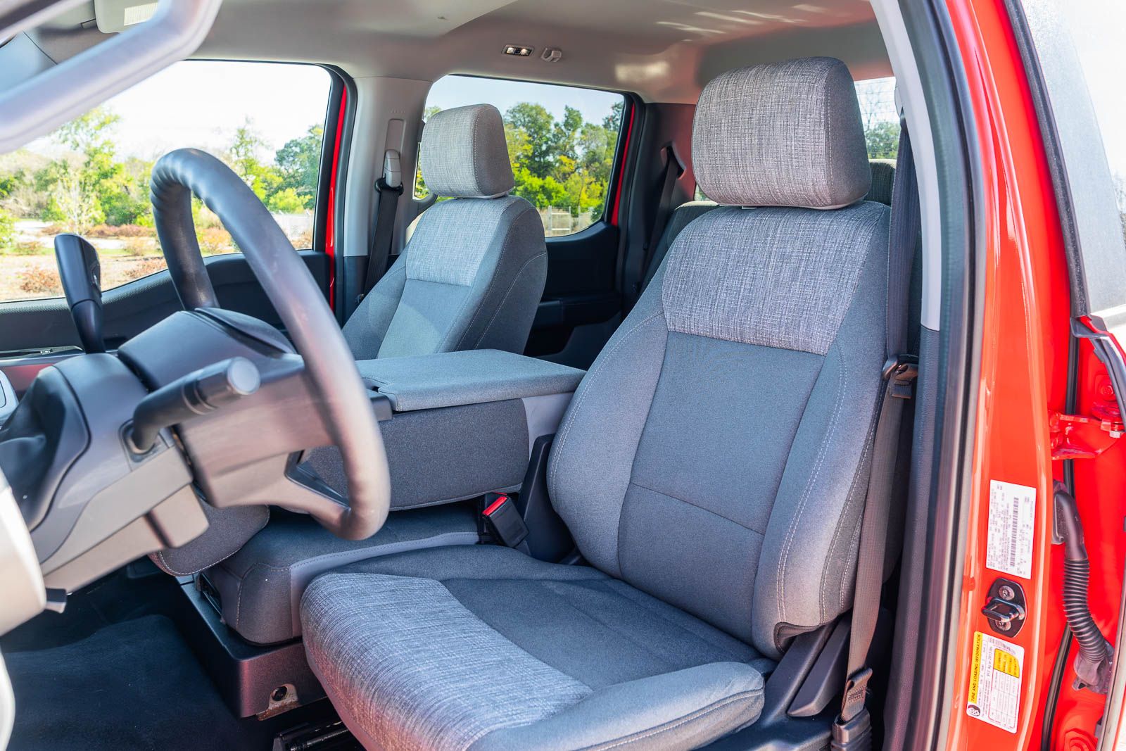 2023 Ford F-150 XLT - Photo 19