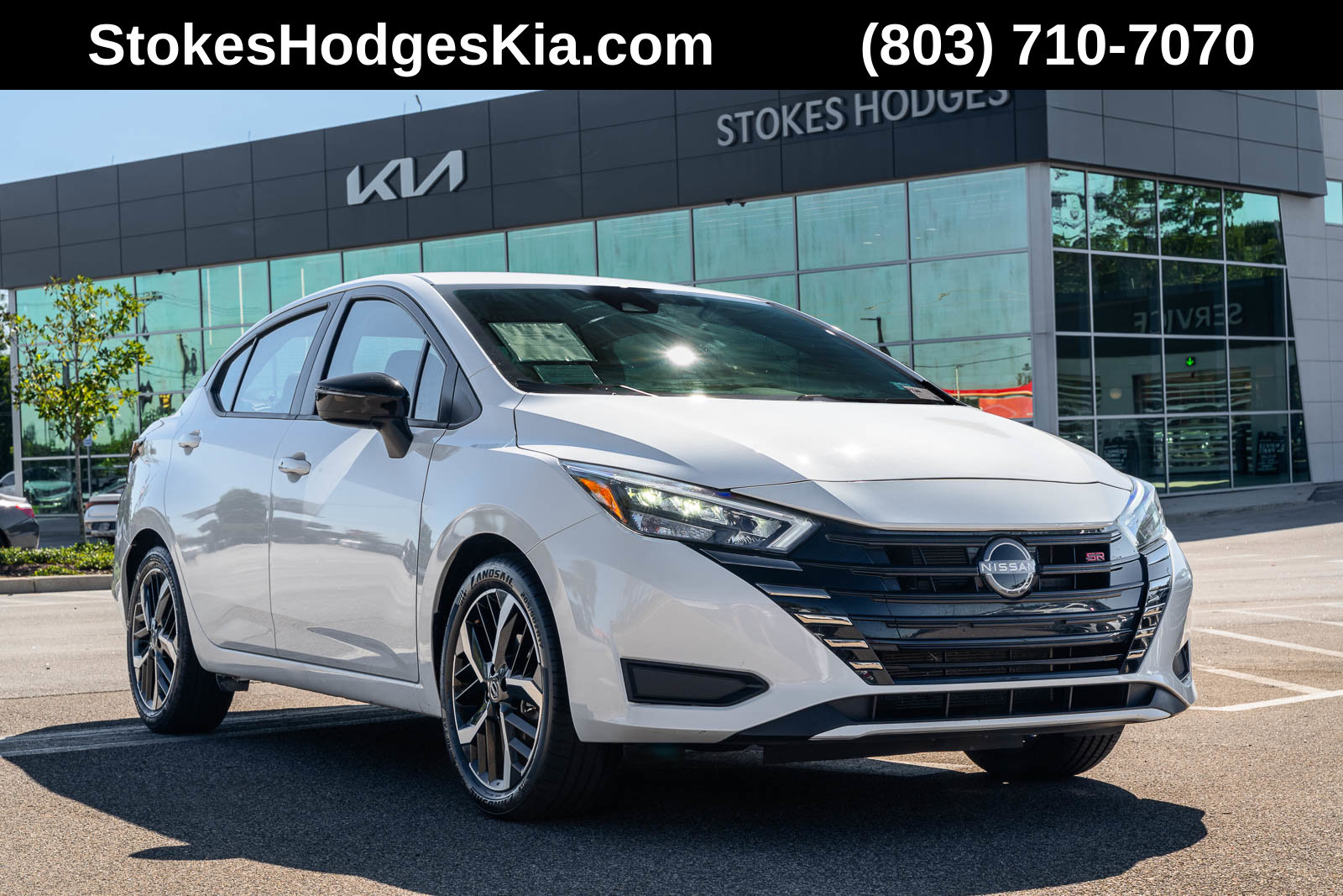 2025 Nissan Versa Sedan SR