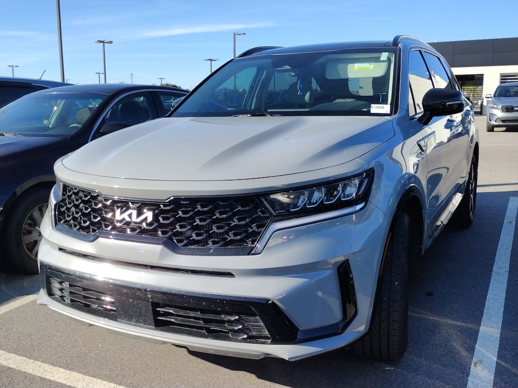 Used 2023 Kia Sorento EX SUV
