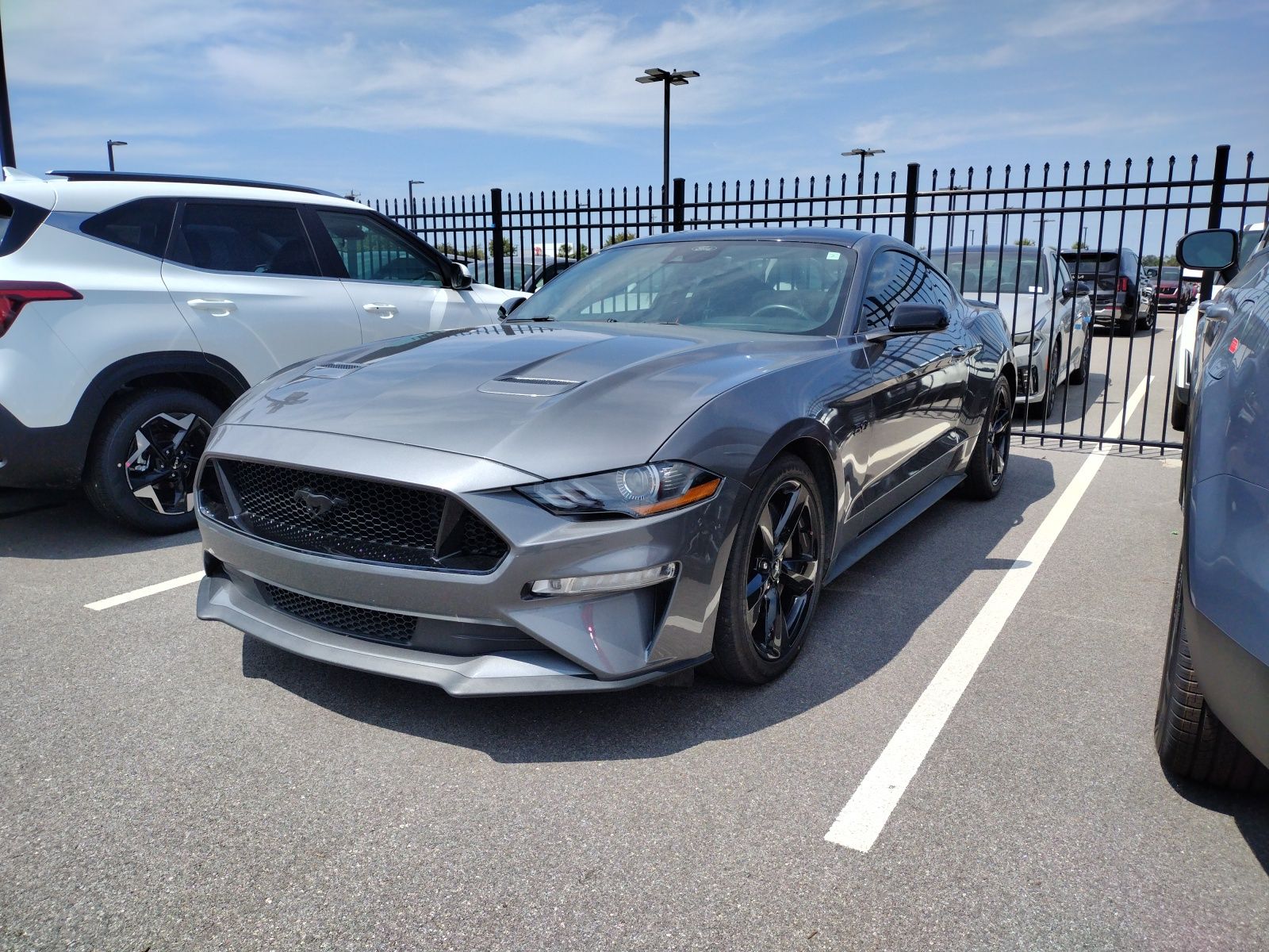 2021 Ford Mustang GT photo 3