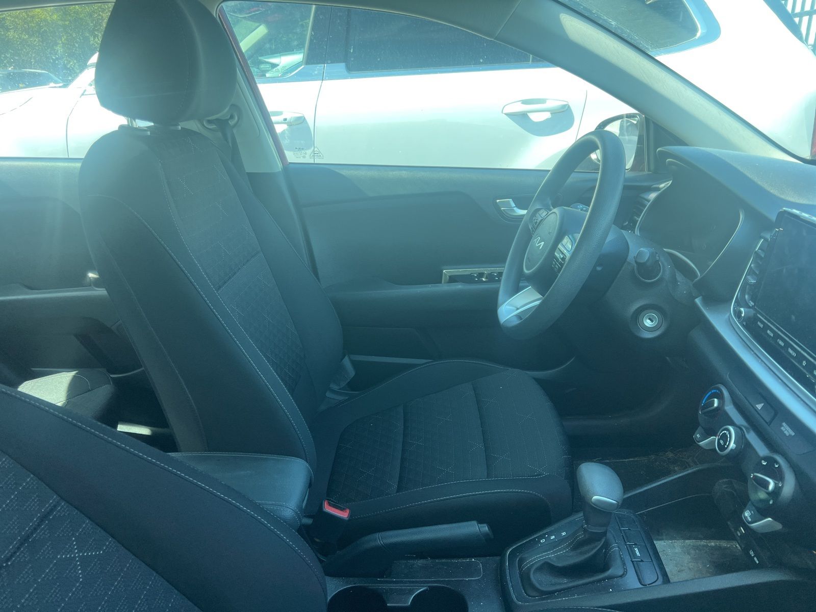 2022 Kia Rio LX S photo 3