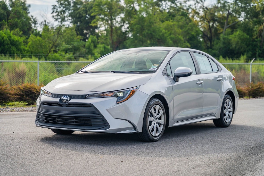 Used 2023 Toyota Corolla LE Sedan