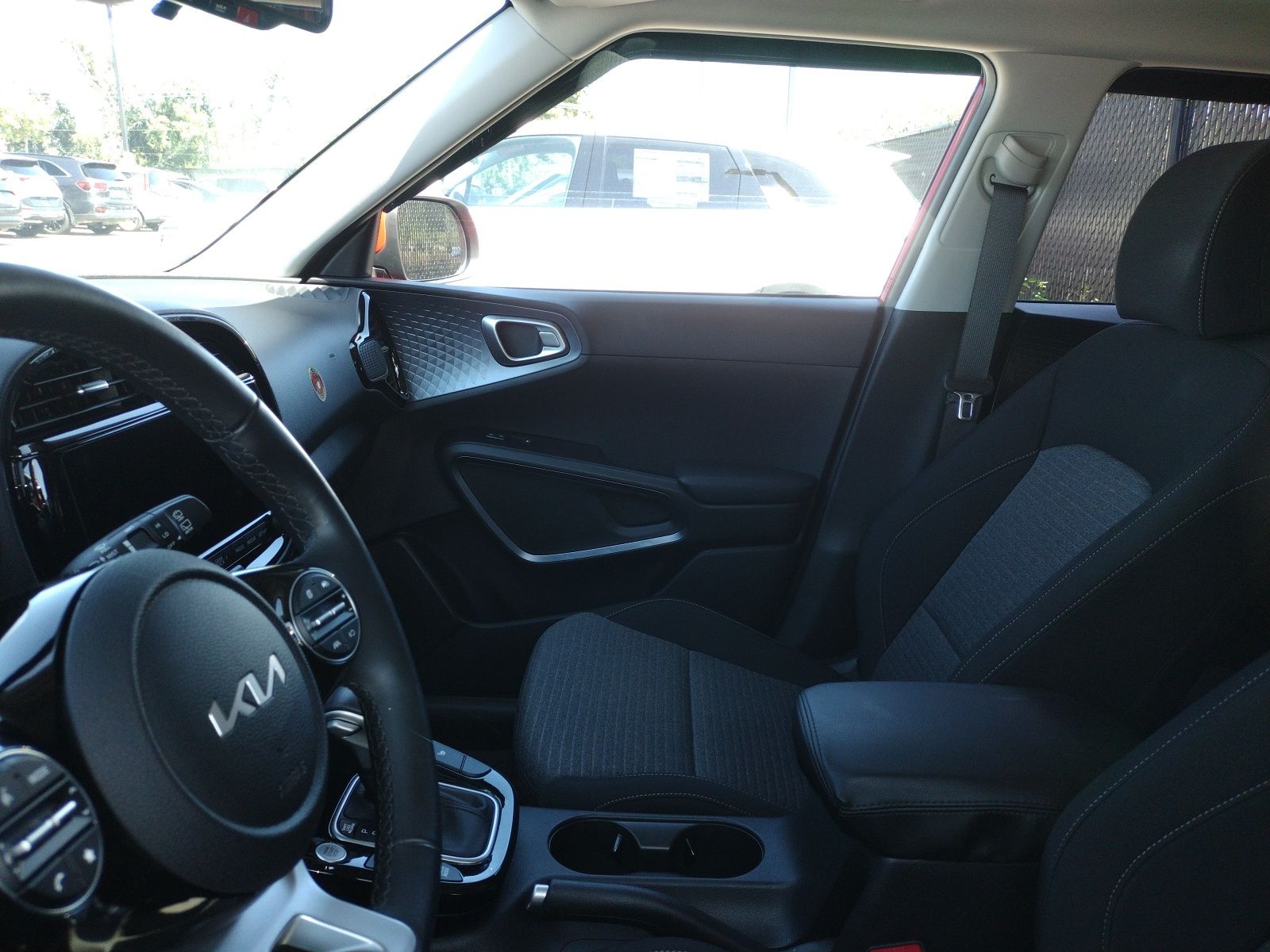 2023 Kia Soul EX photo 4