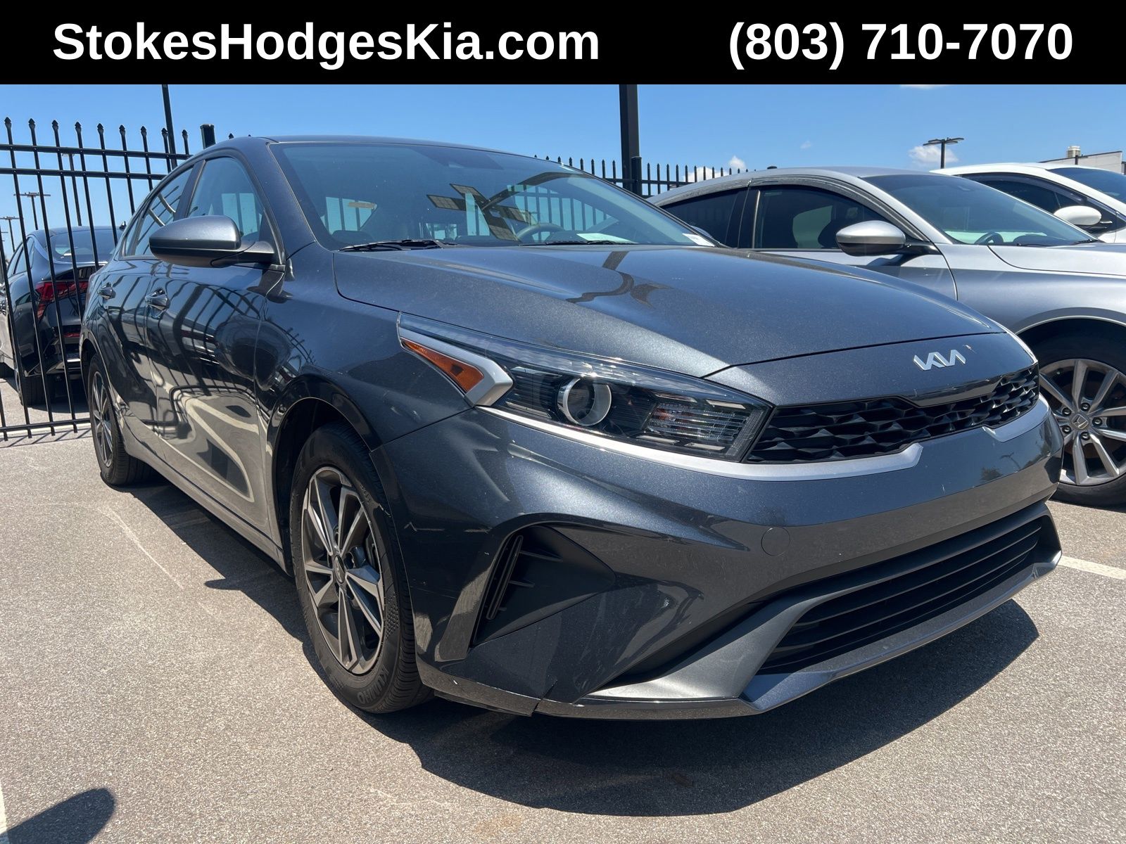 2023 Kia Forte LXS AT's photo