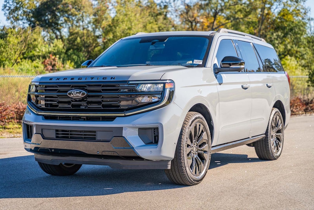 Used 2025 Ford Expedition Platinum SUV